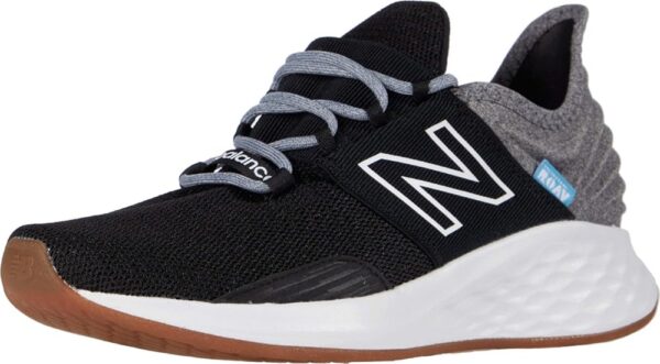 New Balance Women's Fresh Foam Roav V1 Sneaker